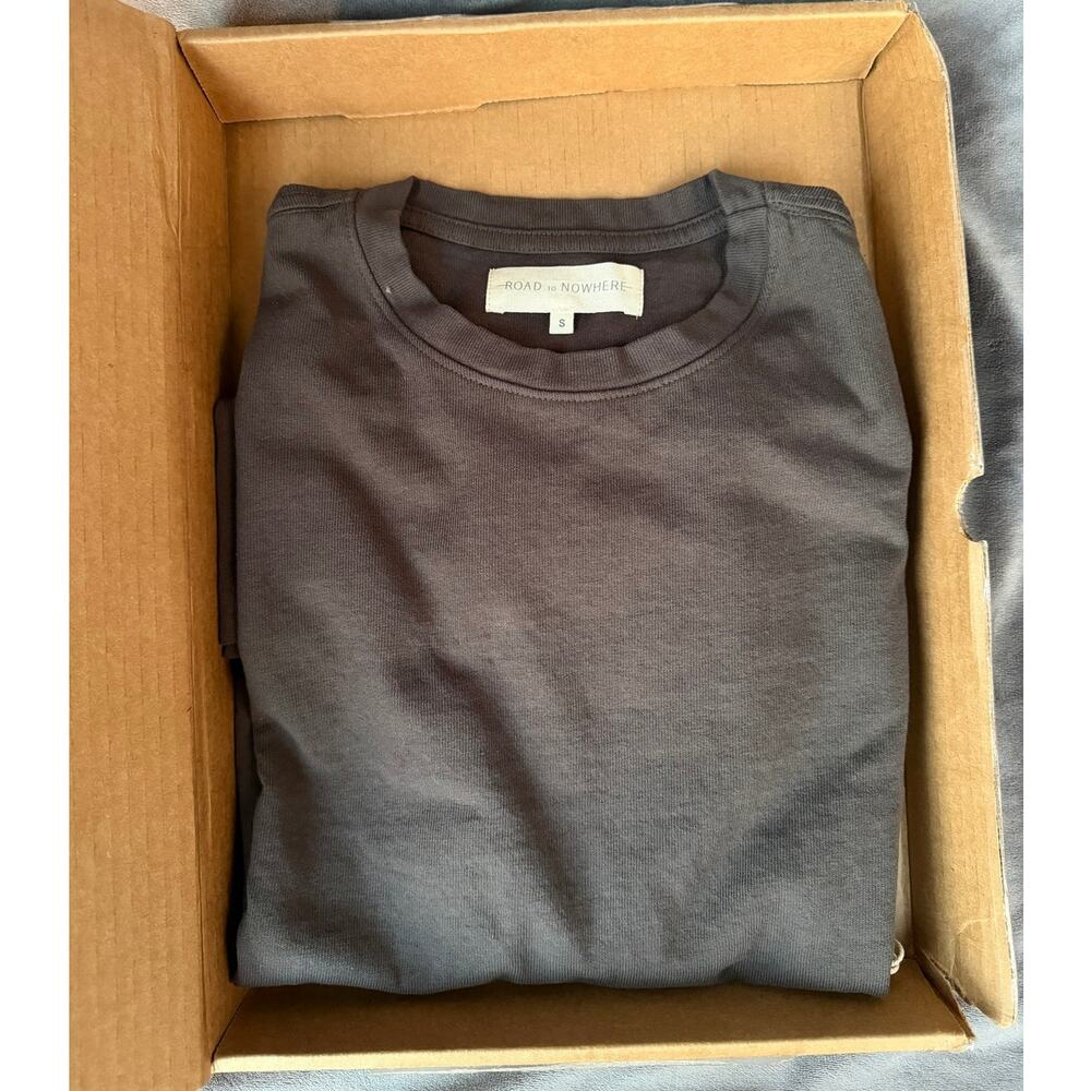 Road to Nowhere Tyler Tee Charcoal Men’s Small NWT